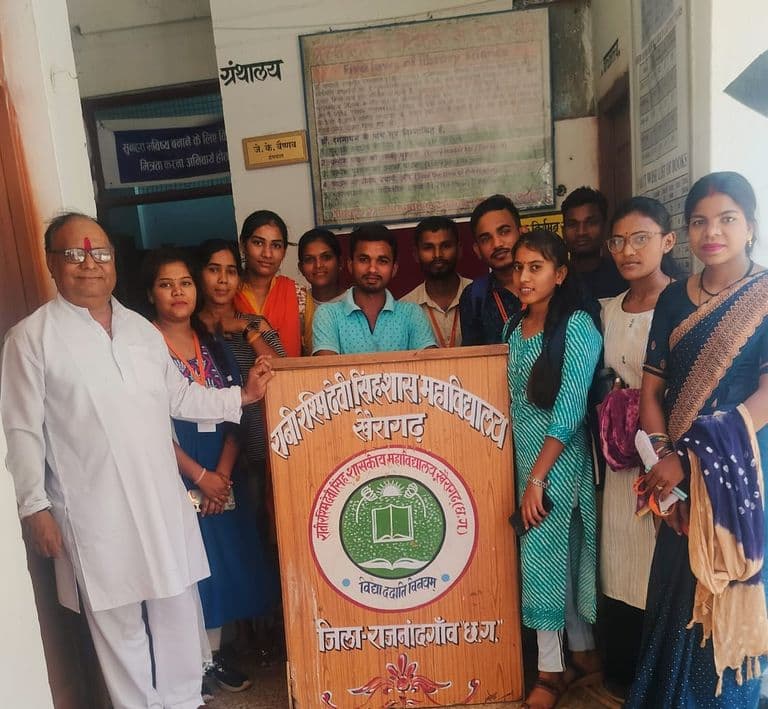 कैरियर गाइडेंस एवं प्रतियोगी परीक्षाओं को रेखांकित किया : जेके वैष्णव